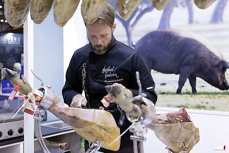 cortador de jamón o paleta ibérica