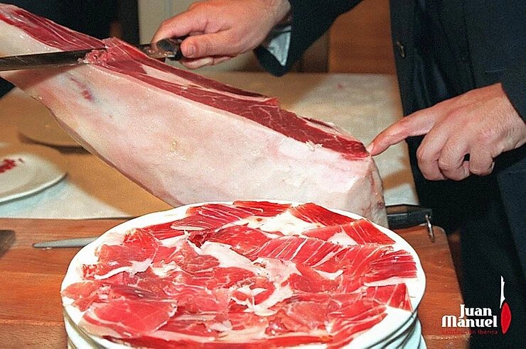 el jamón en verano y beneficios de consumo